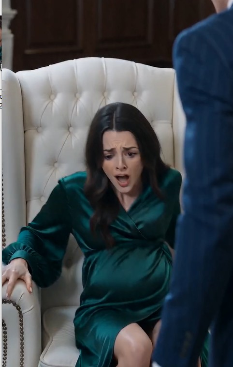 Full part : “I Got You PREGNANT On PURPOSE – You’re MINE Forever Now” the Mafia Boss Told his Maid THEY MADE THE MAID SCRUB MARBLE FLOORS UNTIL HER HANDS BLED l