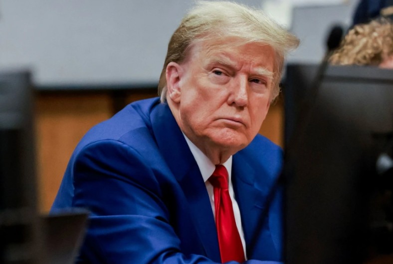 Trump's Silent Moment in Washington: A Pause That Spoke Volumes.1