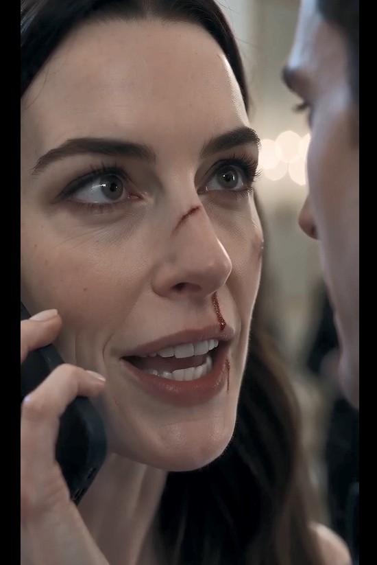 They Thought the Closing Doors Were Meant to Trap Them—Until They Realized the Woman They Humiliated Had Built the Cage Herself.
