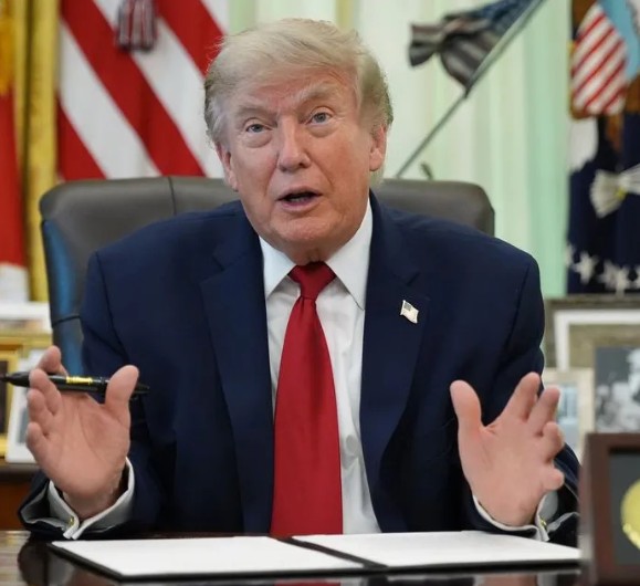 OMG HOT NEWS: A Reflective Moment From Donald Trump in Washington.tt