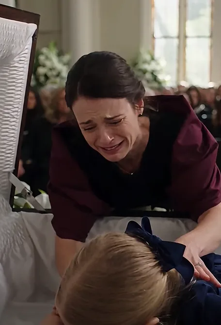 **MY DAUGHTER CLIMBED INTO HER FATHER’S COFFIN—THEN THE “DEAD” MAN OPENED HIS EYES**