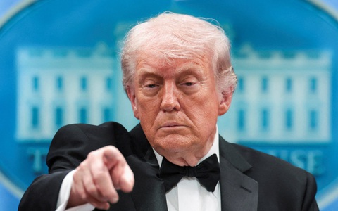 omg Trump’s Quiet Moment in Washington: The Pause That Shifted Everything