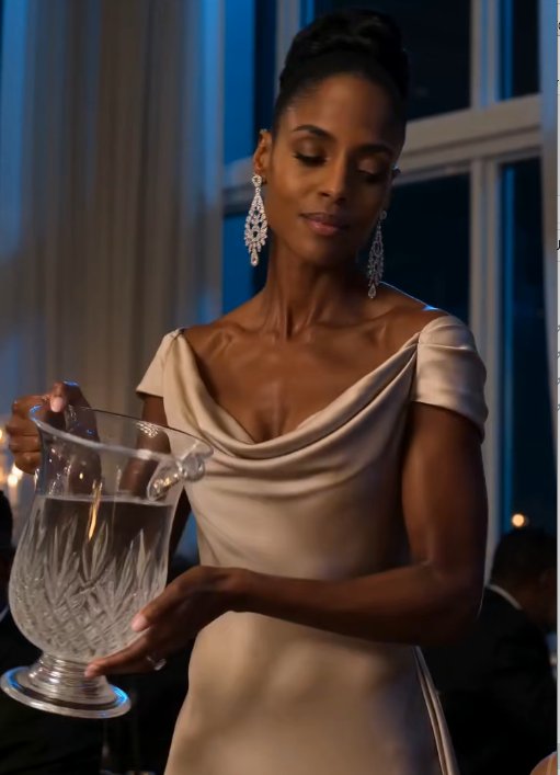I Never Told My Ex-Husband or His Millionaire Family That I Quietly Owned the Billion-Dollar Company They All Worked For…