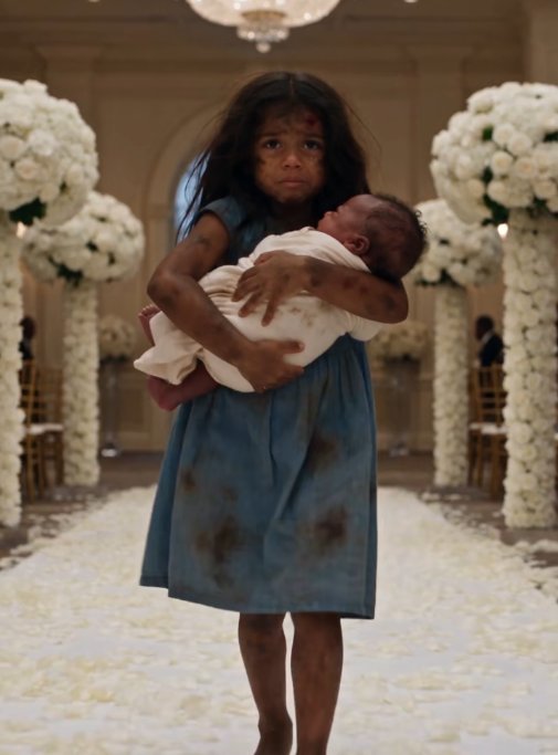 A little girl carrying a baby sister interrupted a billionaire wedding…