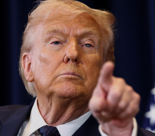 OMG, Donald Trump shares a reflective moment in Washington.