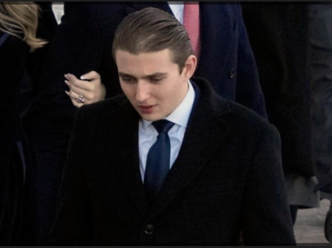 🚨LATEST REPORT: 30 minutes ago, students at the university were left stunned after what happened involving Barron Trump… See more 👇