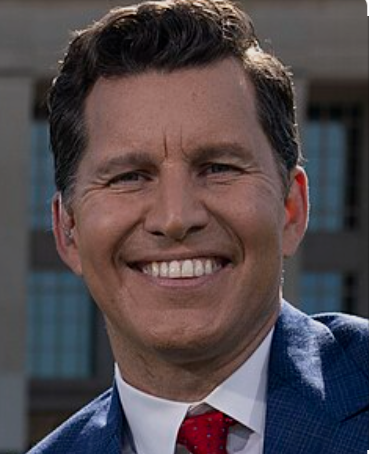 "BIG NEWS  – Fox News Presenter Suddenly Stops Program: “He’s Gone”
