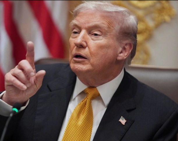 🔥5 MINUTES AGO... Donald Trump Rocked by Fresh Bad News... Resignation Letters Revealed hot hot👉