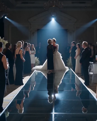 The Bride Screamed at the Groom's Elderly Mother—Seconds Later, He Canceled the Wedding