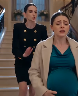 🔥 She Pushed a Pregnant Woman Down the Stairs… Then the Detective Answered the Call