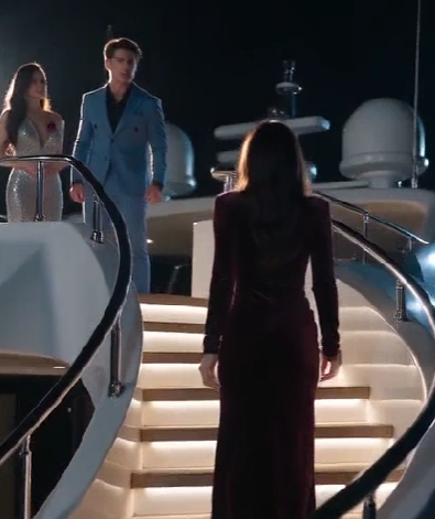 My Husband Had Me Thrown Out of My Own Luxury Resort for His Mistress—He Had No Idea My Family Owned the Entire Empire