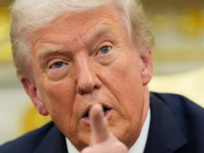Trump's Quiet Moment in Washington: A Pause That Said It All .1
