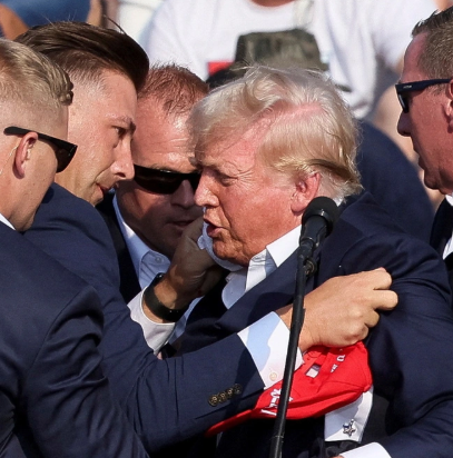 Trump’s Quiet Moment in Washington: The Pause That Shifted Everything
