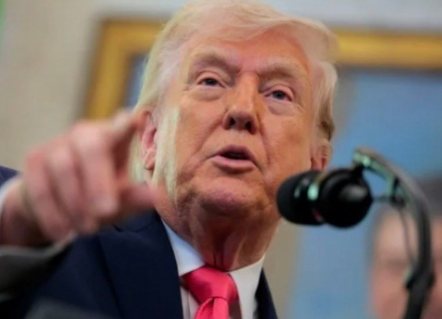 OMG A Reflective Moment From Donald Trump in Washington.m