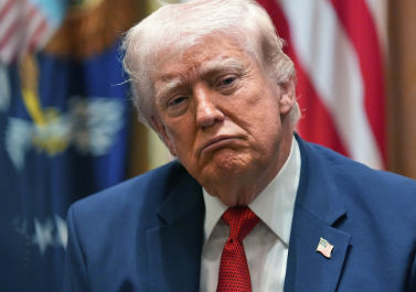 OMG Trump’s Quiet Moment in Washington: A Pause That Spoke Volumes hot...ee