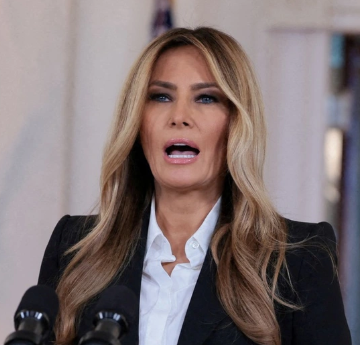 BREAKING 🚨 JUST 30 MINUTES AGO IN WASHINGTON,D.C— MELANIA TRUMP HAS BEEN CONFIRMED.d