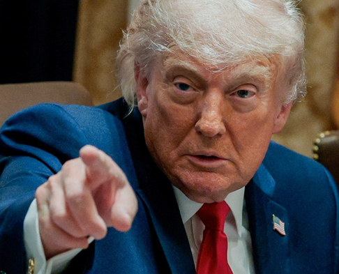 OMG! Trump’s Silent Moment in Washington : The Moment That Spoke Louder Than Words..eea