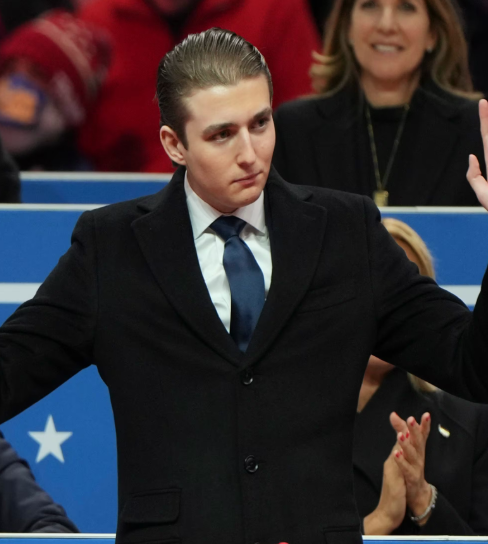 Sad News Barron Trump hospitalized after having …ea