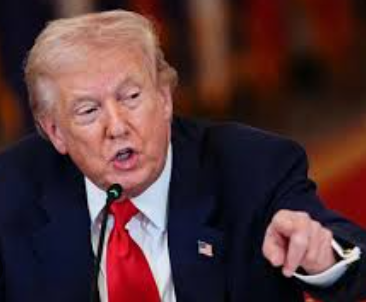 OMG Trump’s Quiet Moment in Washington: A Pause That Spoke Volumes hot.ht