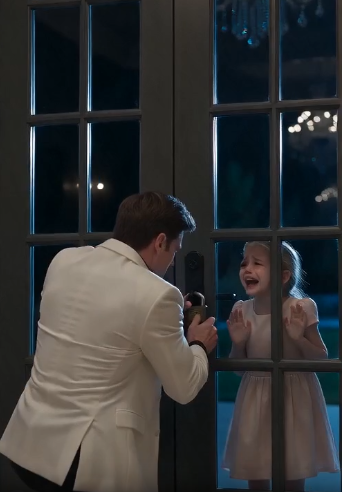 "She thought locking a shivering 8-year-old girl outside in the freezing cold was just ""handling a distraction."" She was about to lose everything. ❄️🚫