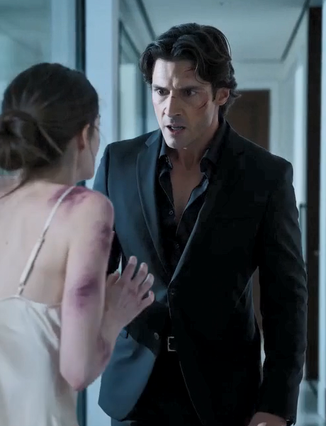 The first time Dante Rossi touched his wife, she begged him not to hurt her.