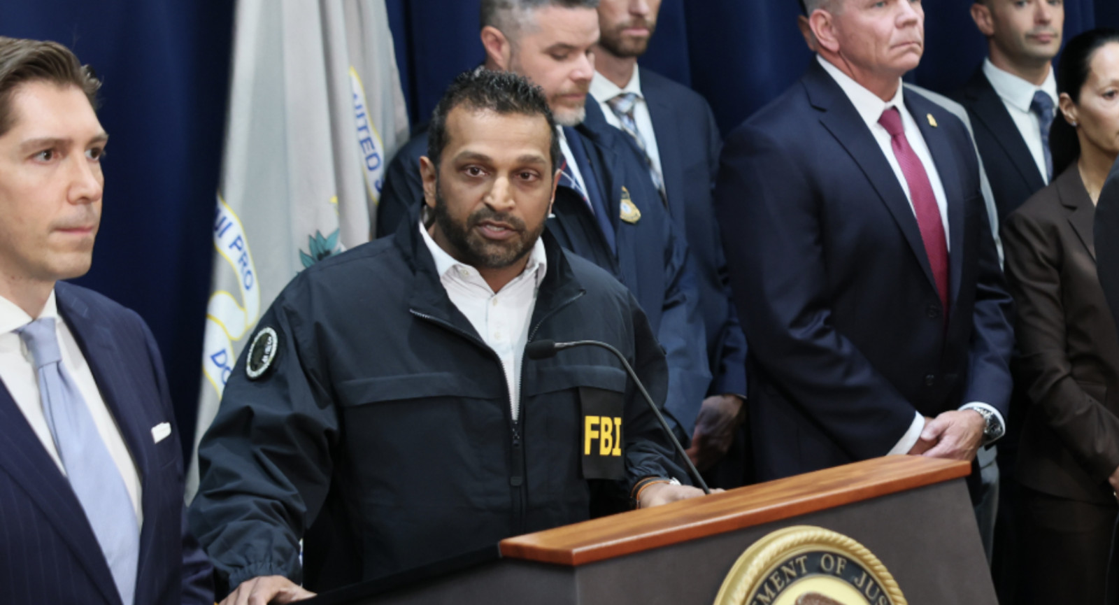 Suspect Arrested After Man He Punched On NYC Subway Platform Dies