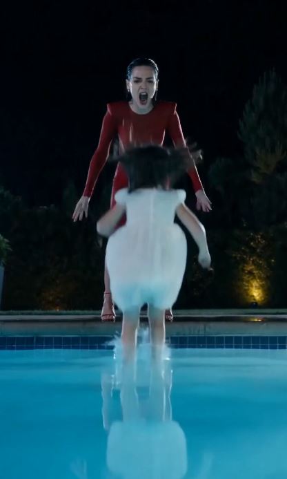 A Stepmother Tries to Drown a Little Girl for Her Inheritance...