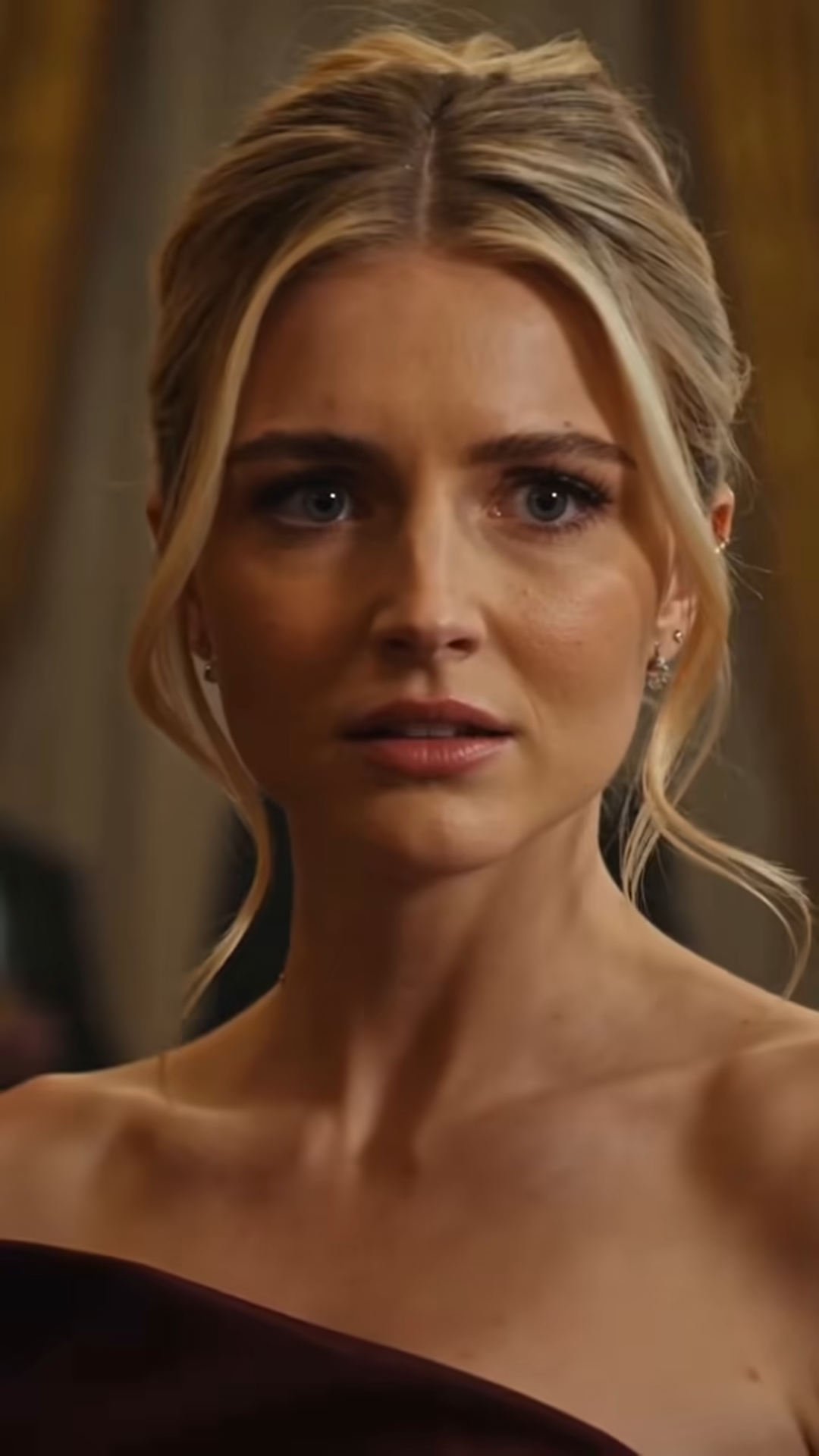 They Humiliated the Woman in Orange… Until Her Billionaire Husband Walked Into the Ballroom