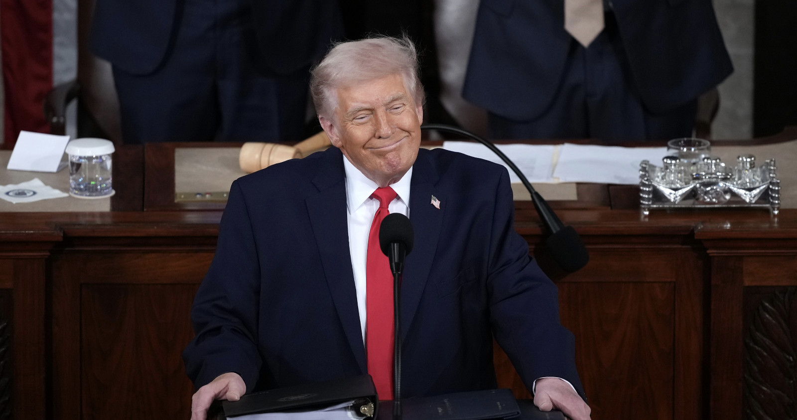 President Donald Trump WINS By Just 2 Votes After Last-Minute Drama - Livid Democrats Rage After Trump's Fed Chair Pick Mov...