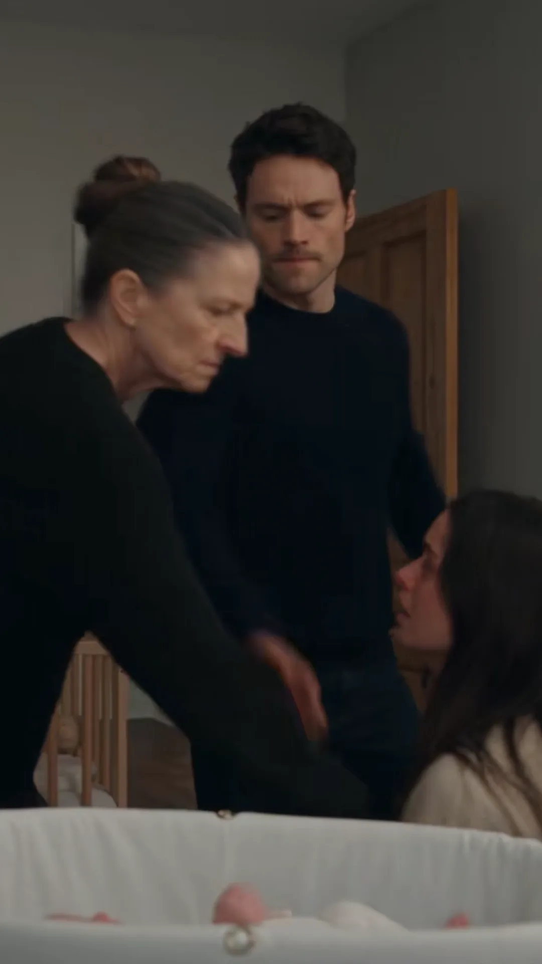 « Ne t’approche pas d’elle ! » — La nuit où Daniel choisit enfin de protéger sa femme contre sa propre mère