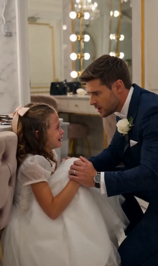 LA NIÑA ESCONDIDA EN EL BAÑO ARRUINÓ LA BODA PERFECTA