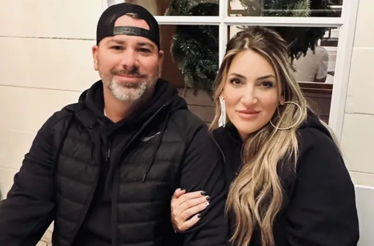 ¿Quién era Sara Gilson? Lo que debes saber sobre la influencer que fue asesinada por su esposo dos semanas después de acusarlo de pedofilia