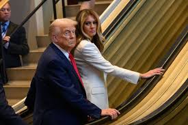 The Moment That Sparked Questions: Melania, Silence, and the Weight of Perception