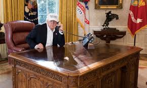 Why There’s Almost Never a Computer on Donald Trump’s Desk — And What His Former Butler Quietly Revealed