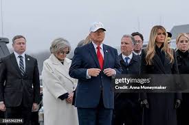 The viral “White House hat and sunglasses controversy” — what’s real, what’s exaggerated, and why it keeps spreading