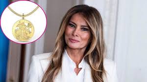 Why Melania Trump Never Wears a Necklace — The Quiet Mystery That Still Fascinates America
