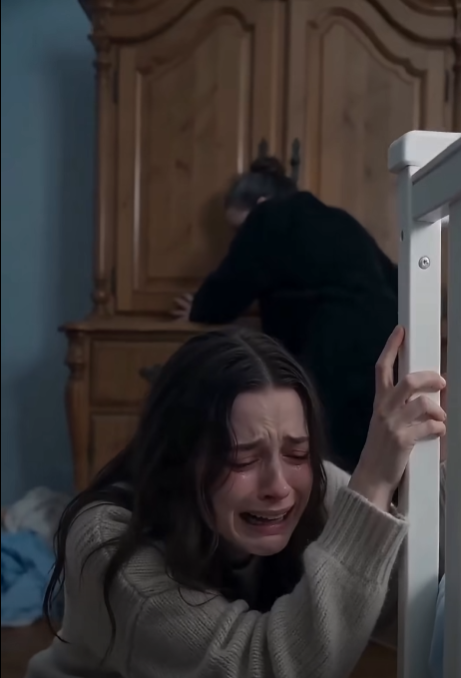 I woke up at 3:12 a.m. and reached for my pregnant wife — but downstairs, she was hiding a box with my name on it