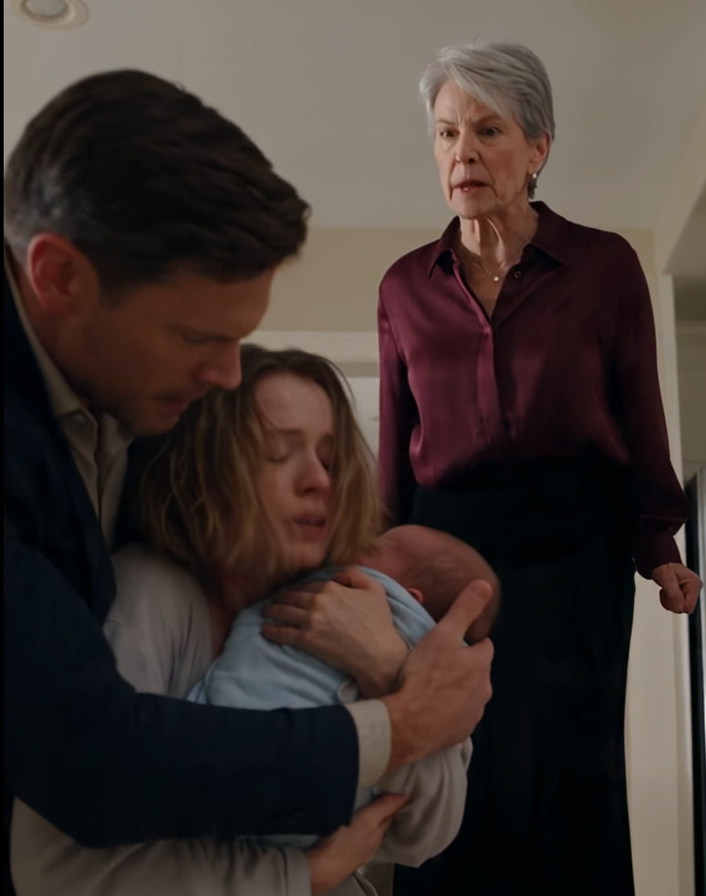 15. I Knew Something Was Wrong The Moment I Opened The Door—My Wife Was Cleaning With Our Newborn In Her Arms While My Mother Shoved Her Head And Screamed, “Hurry Up!”