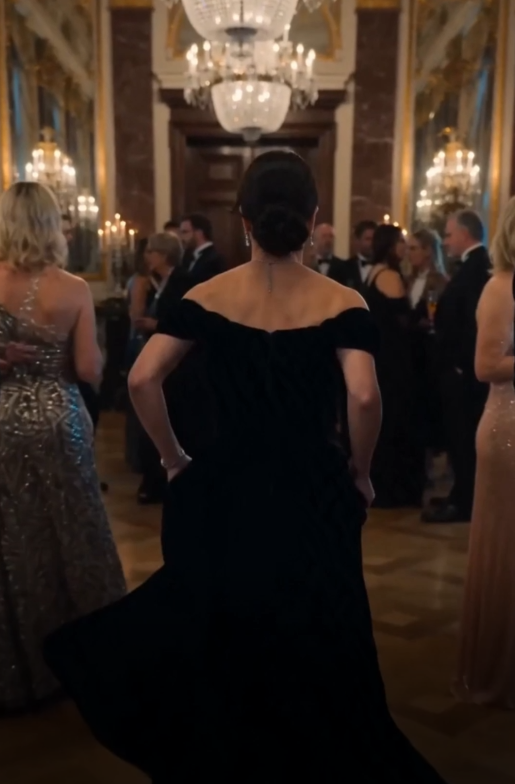 SHE WAS TOASTING HER ANNIVERSARY, UNTIL HER MAID WHISPERED A SECRET