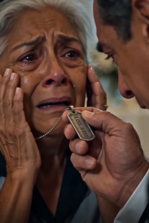 EL COLLAR DEL RECUERDO: UNA VERDAD GRABADA EN PLATA