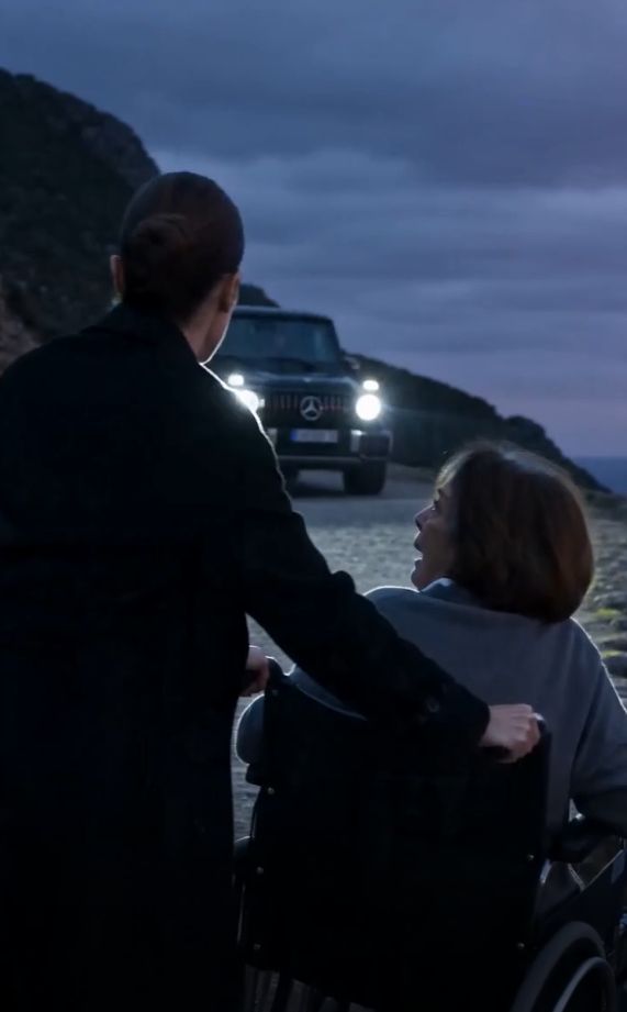 ¡INTENTÓ DESHACERSE DE SU SUEGRA EN EL ACANTILADO, SIN SABER QUE ALGUIEN LA ESTABA MIRANDO!