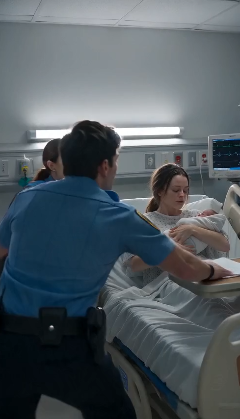 A husband locked his wife inside while she was in labor—until she raised their newborn and served him divorce papers in front of police.