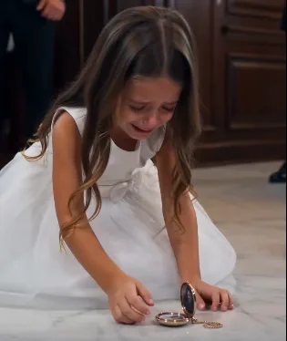 My Fiancée Destroyed My Daughter’s Last Gift From Her Dead Mother—Then I Canceled Our Wedding.