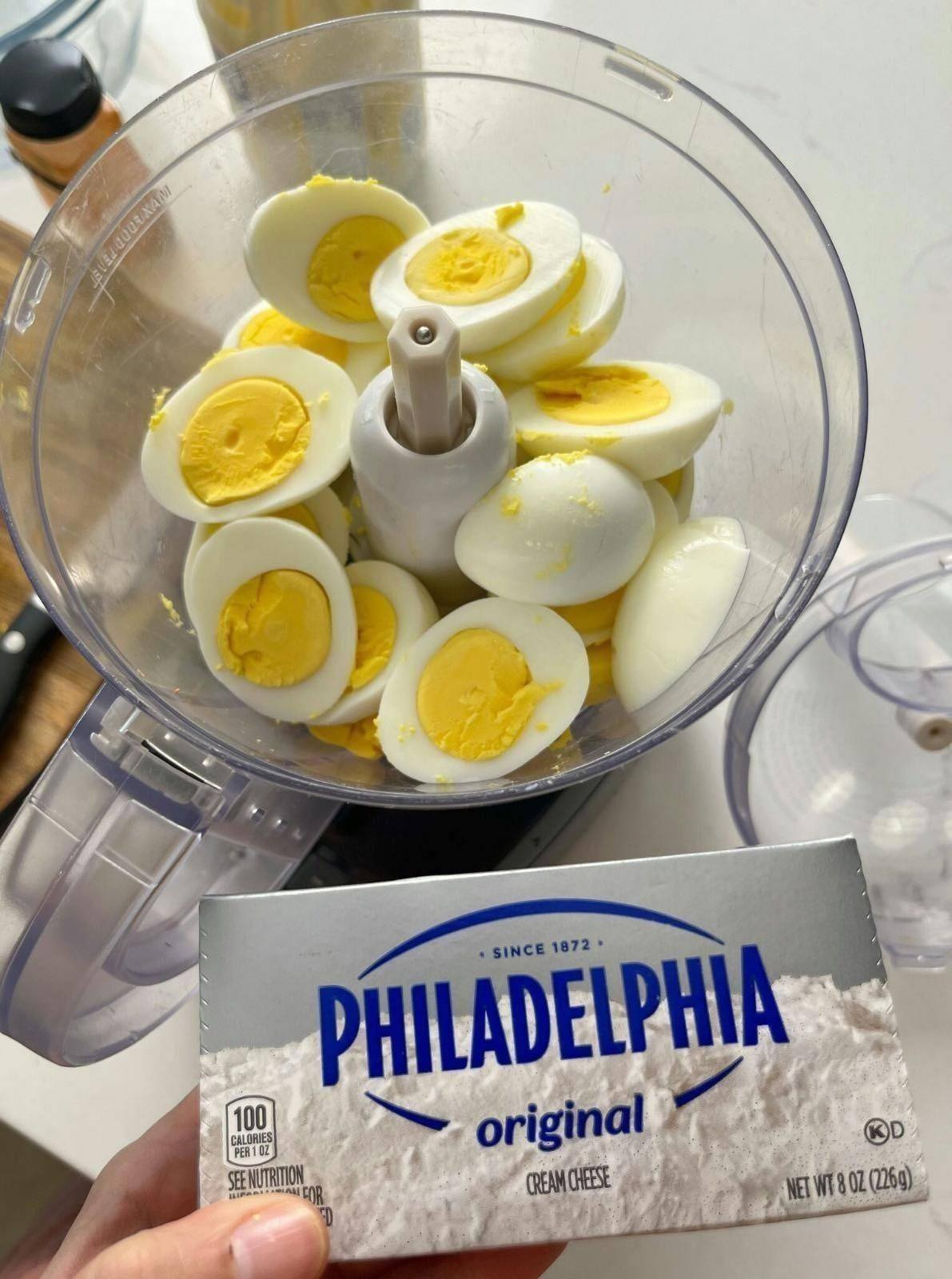 Humpty Dumpty Dip: The Creamiest, Most Shareables Deviled Egg Dip You’ll Ever Make