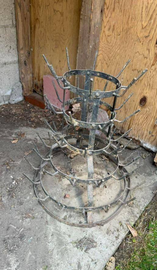 Found in a house from 1907. Any guesses on what it could be? Thank you!