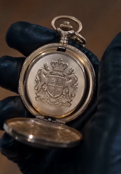 The Antique Pocket Watch That Ruined a High Society Cruel Matron