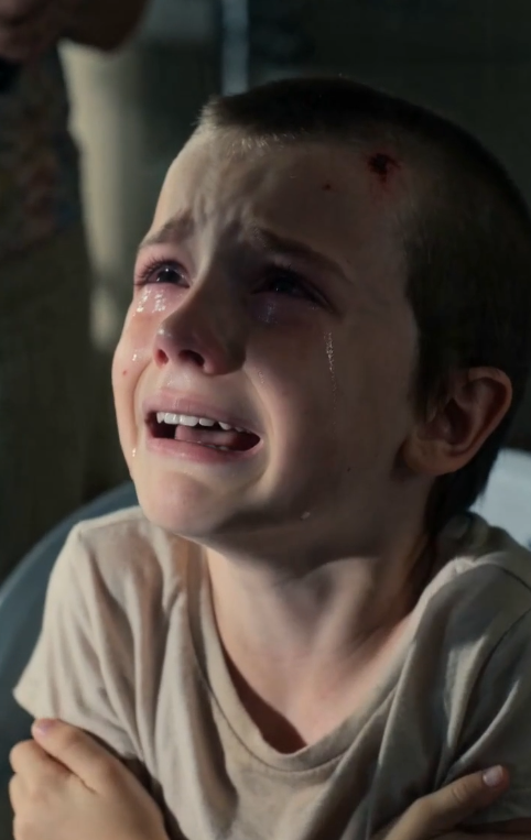 LA NIÑA QUE DIJO: “PAPÁ… YO LE DIJE QUE NO” — MI HERMANA LE RAPÓ EL CABELLO A MI HIJA POR CELOS, PERO NUNCA IMAGINÓ EL PRECIO QUE TERMINARÍA PAGANDO