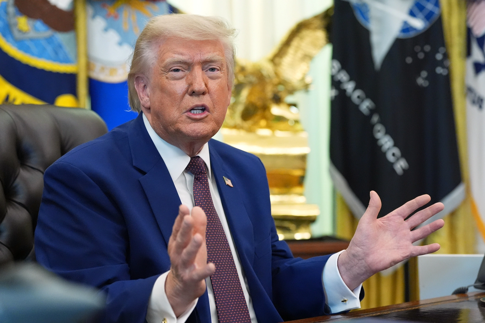 ‘TREASON’ – TRUMP OUTS ‘TRAITORS’ IN WILD OVAL OFFICE SCENE