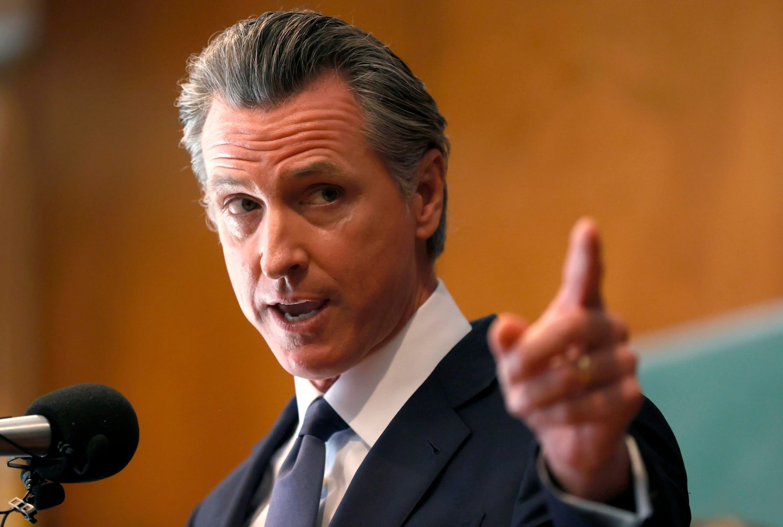 Newsom PAC Trains Supporters to Bring Political Messaging Into Family Group Chats — and Even Nate Silver Is Mocking the Idea