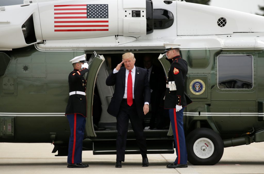 TRUMP RETURNS TO THE OVAL OFFICE — THEN DROPS AN EMERGENCY ANNOUNCEMENT THAT SHOCKS AMERICA!